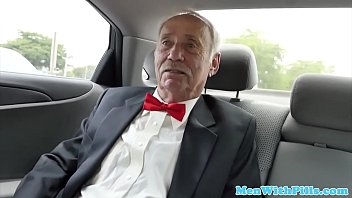 Oldvsyoung teen cockrides grandpa analy