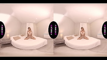 PORNBCN Smartphone Virtual Reality a milf masturbates for her fans and is more horny than ever, touching her big boobs and masturbating her pussy to orgasm. Mature slut mom big boobs - tits