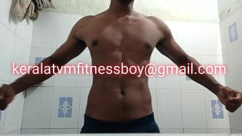 Kerala mallu boy expose body style to kerala womens.. I provide my mail  on my videos if you intersted txt me